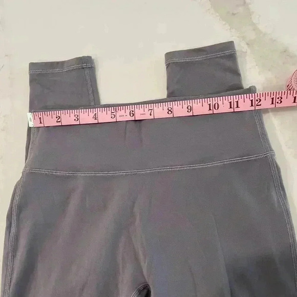 Fabletics Trinity Motion365 High Waisted Activewear Leggings Womens Small Purple - Picture 8 of 8